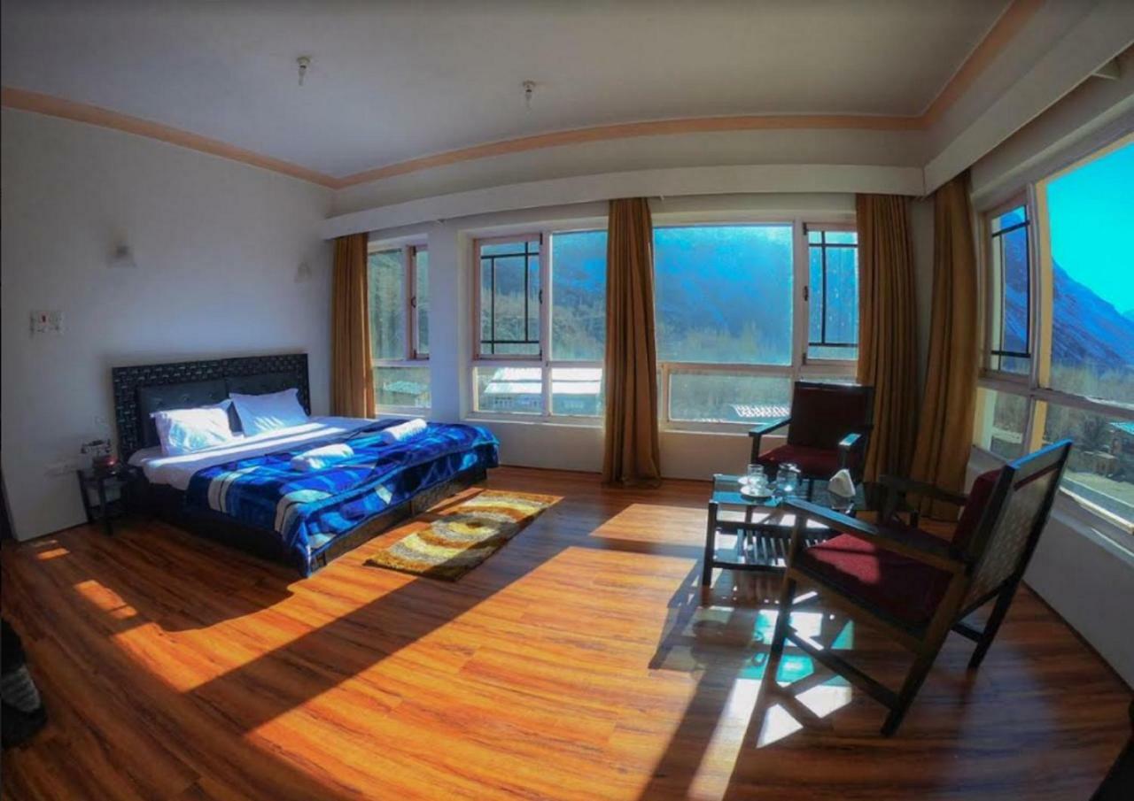 Hotel The Nun-Kun Residency Kargil Exterior foto